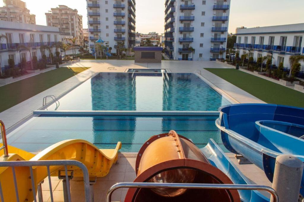 Royal Life Poseidon A With Sea View In Long Apartment Agios Georgios (Famagusta)